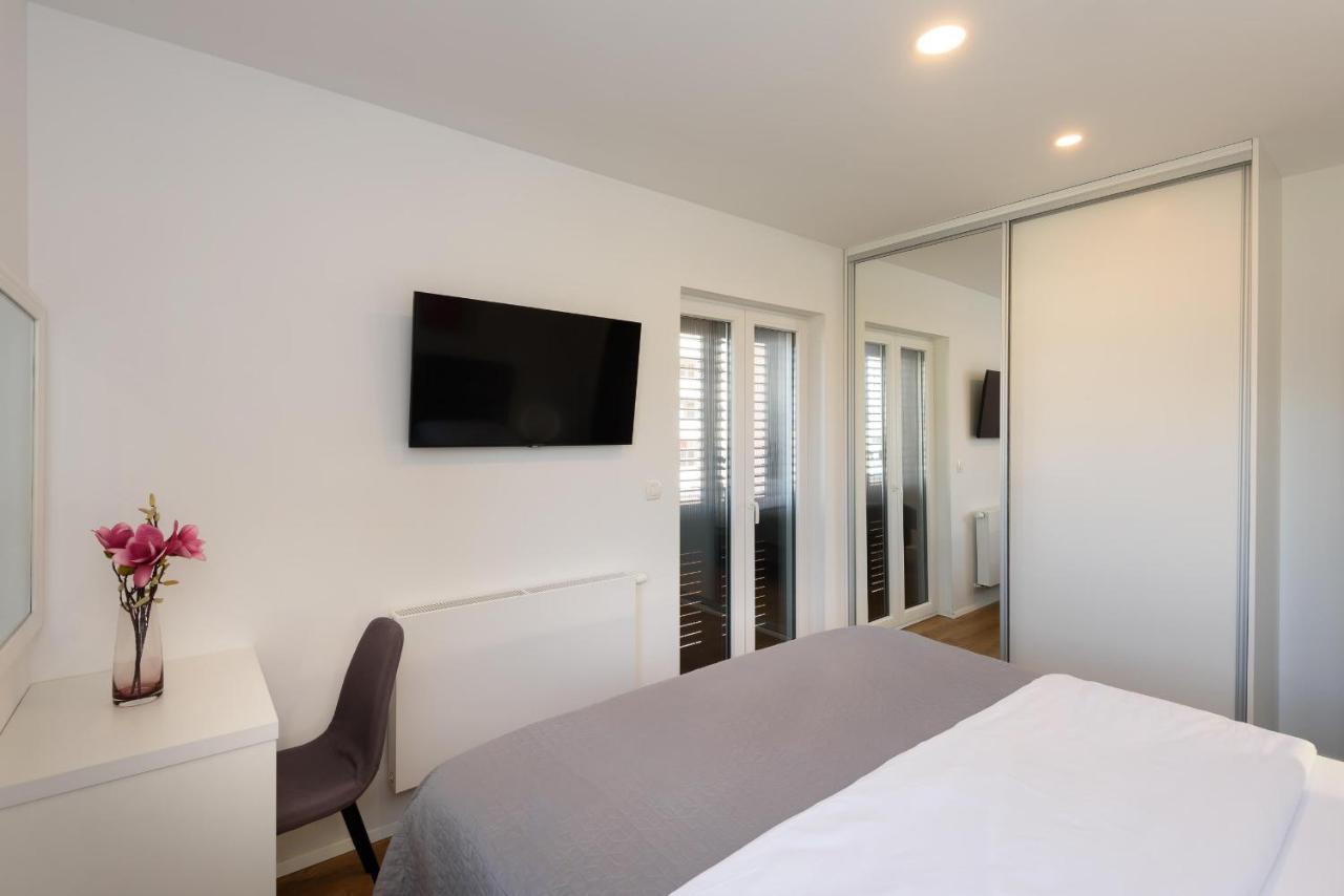 Neretva Valley Apartments - Heated Pool Metković Dış mekan fotoğraf