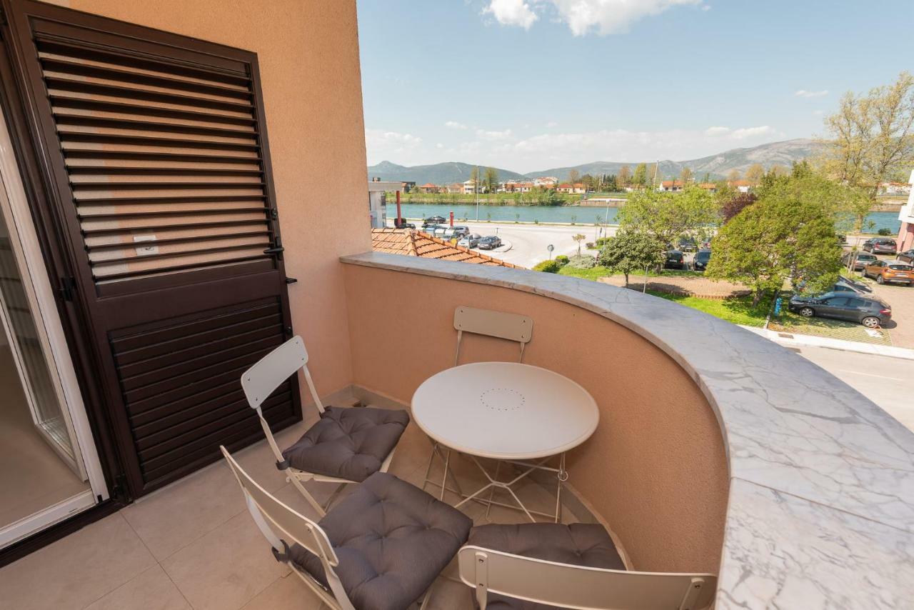 Neretva Valley Apartments - Heated Pool Metković Dış mekan fotoğraf